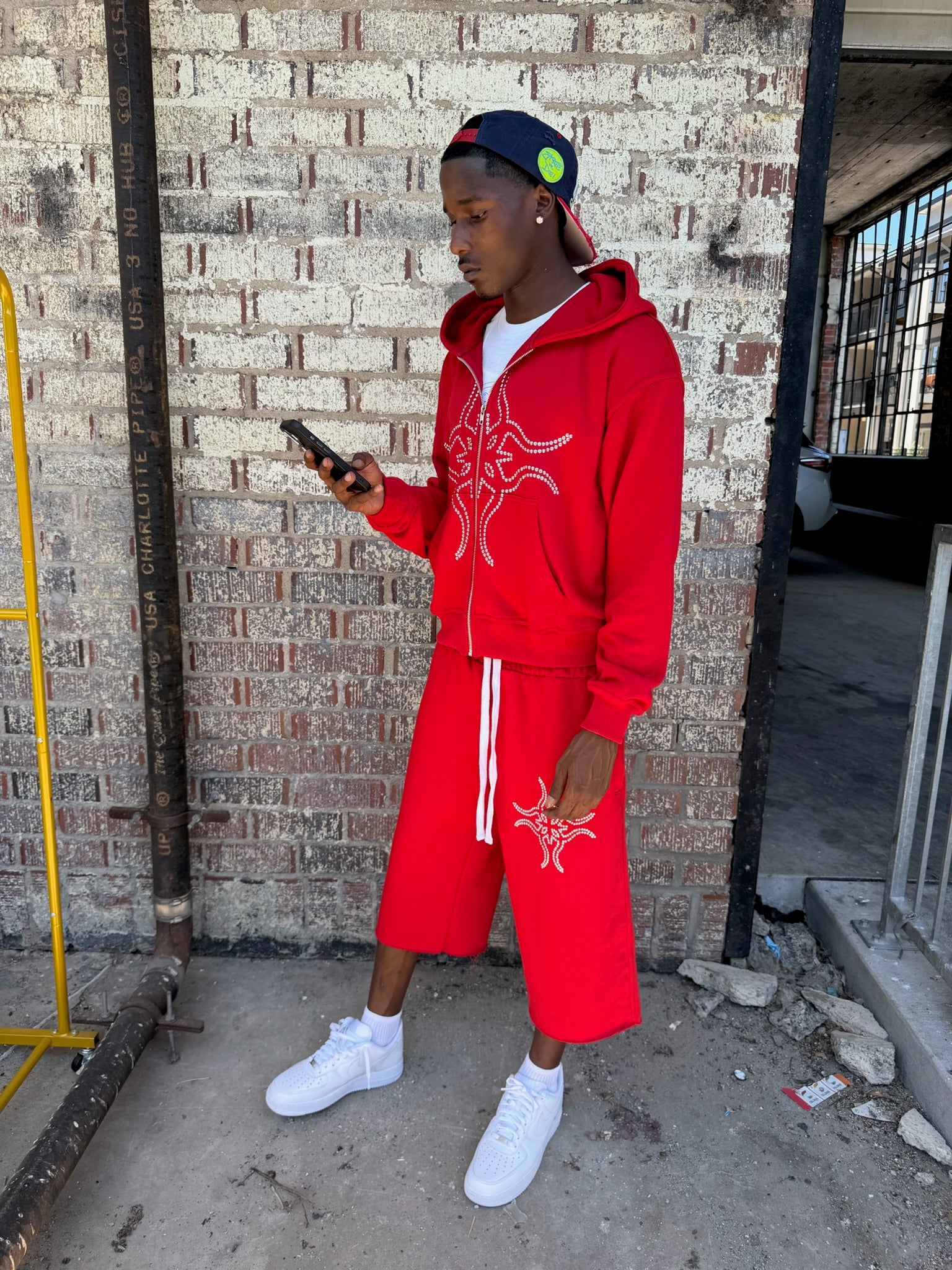 Red Essential Set