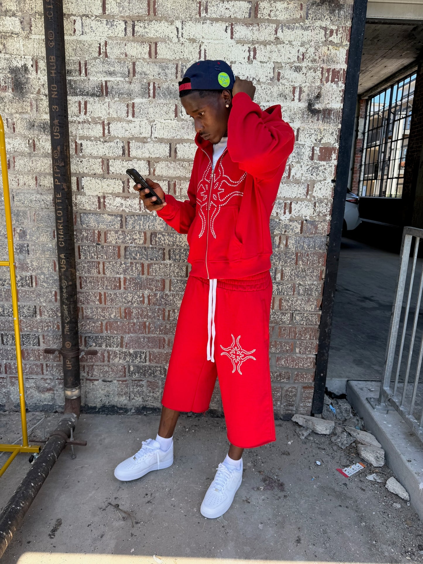 Red Essential Set